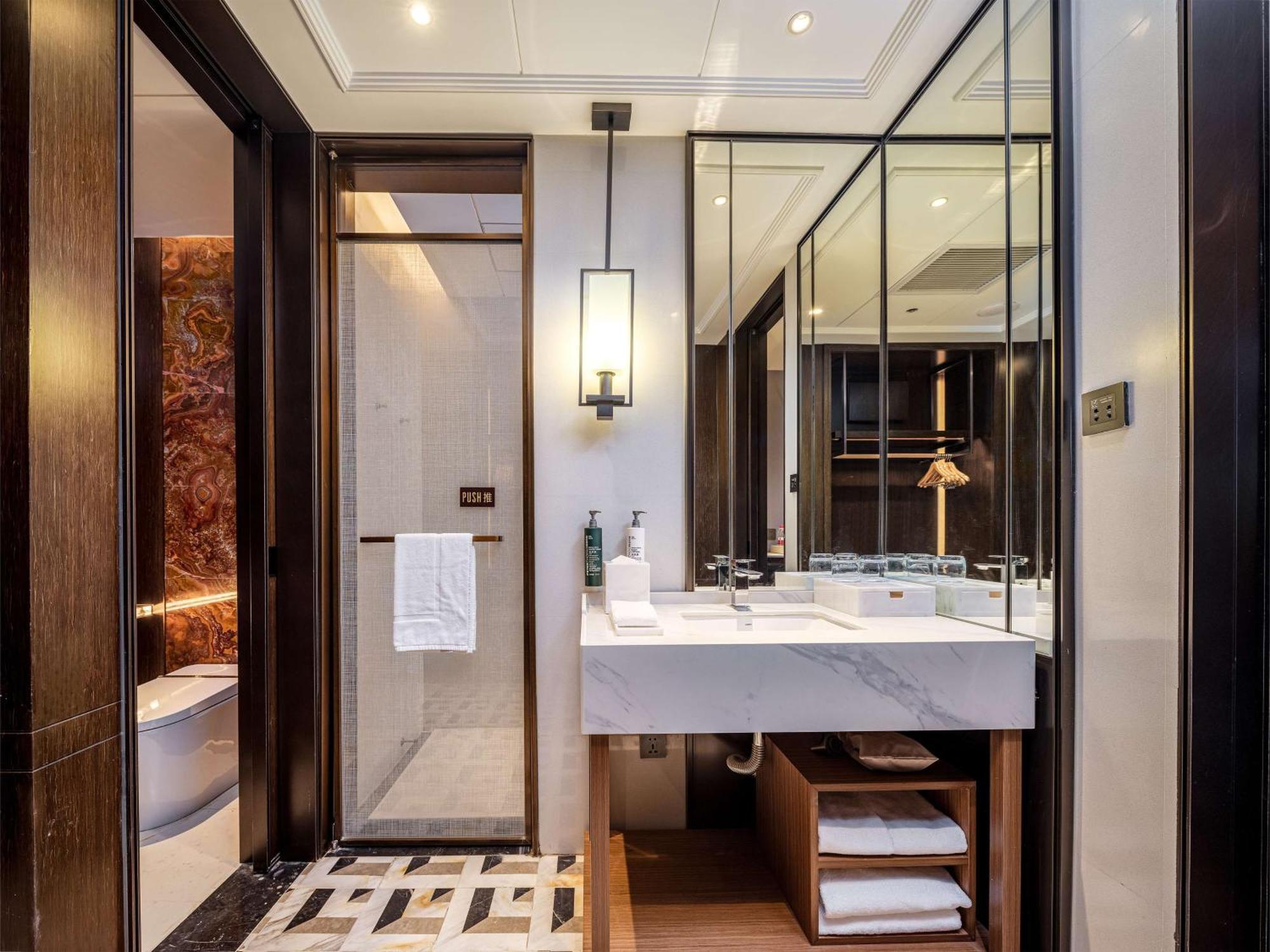 Hilton Garden Inn Beijing Guomao Ngoại thất bức ảnh