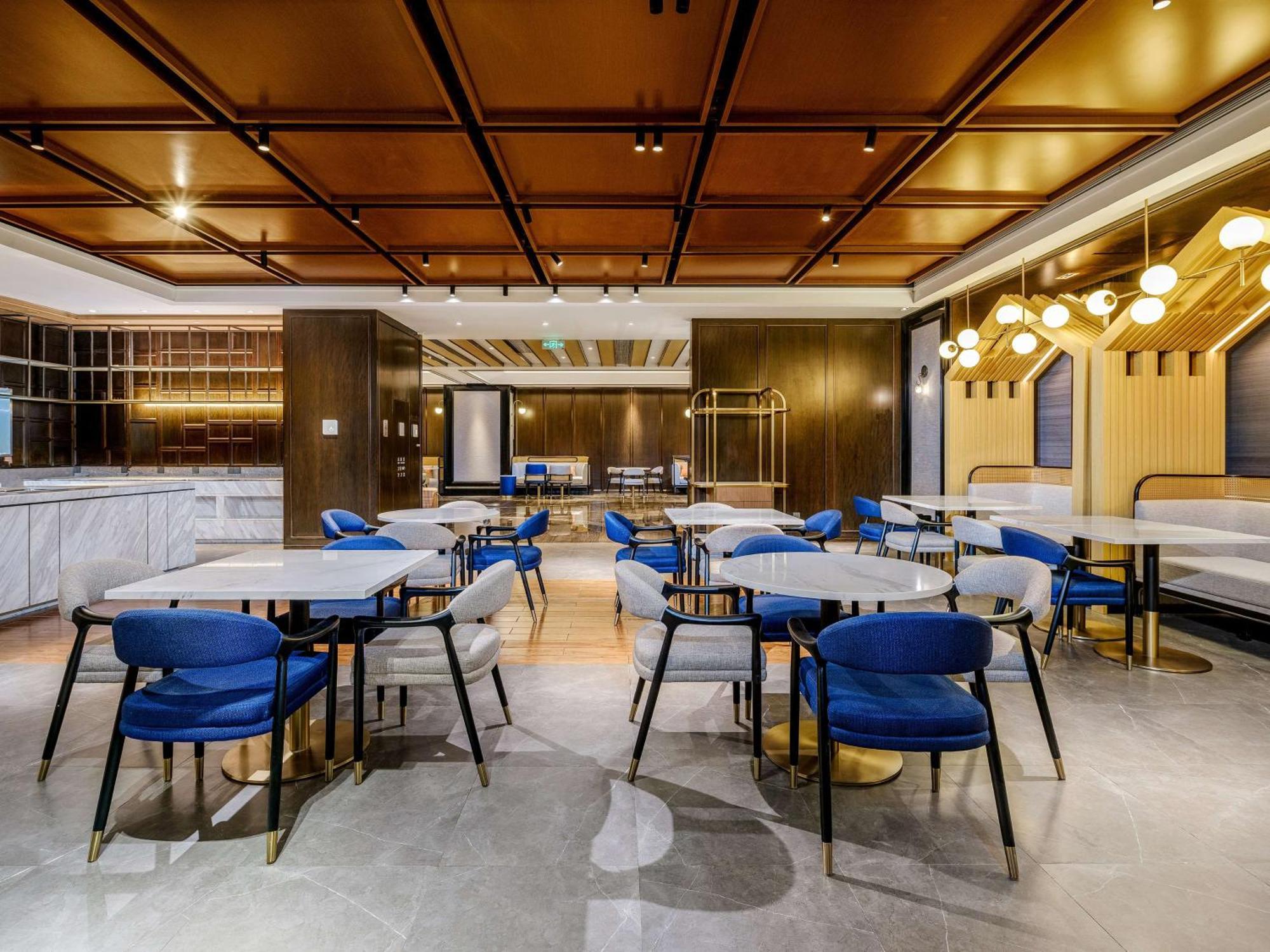 Hilton Garden Inn Beijing Guomao Ngoại thất bức ảnh